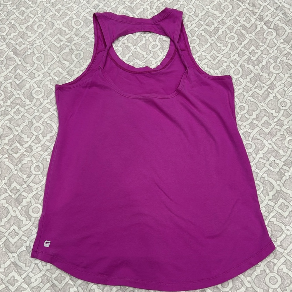 Fabletics - Twist Back Top - Picture 5 of 8